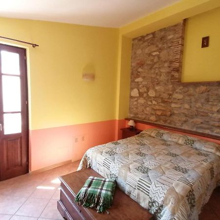 Casale Le Due Querce Guest House Ferentillo ภายนอก รูปภาพ