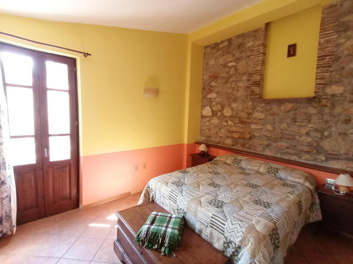 Casale Le Due Querce Guest House Ferentillo ภายนอก รูปภาพ