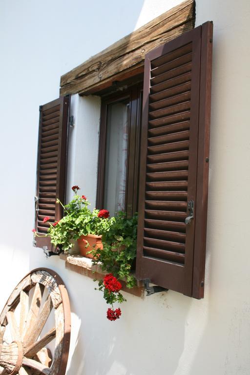 Casale Le Due Querce Guest House Ferentillo ภายนอก รูปภาพ
